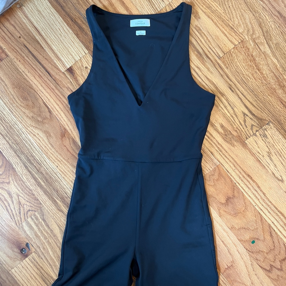 Babaton Black Sleeveless workout romper